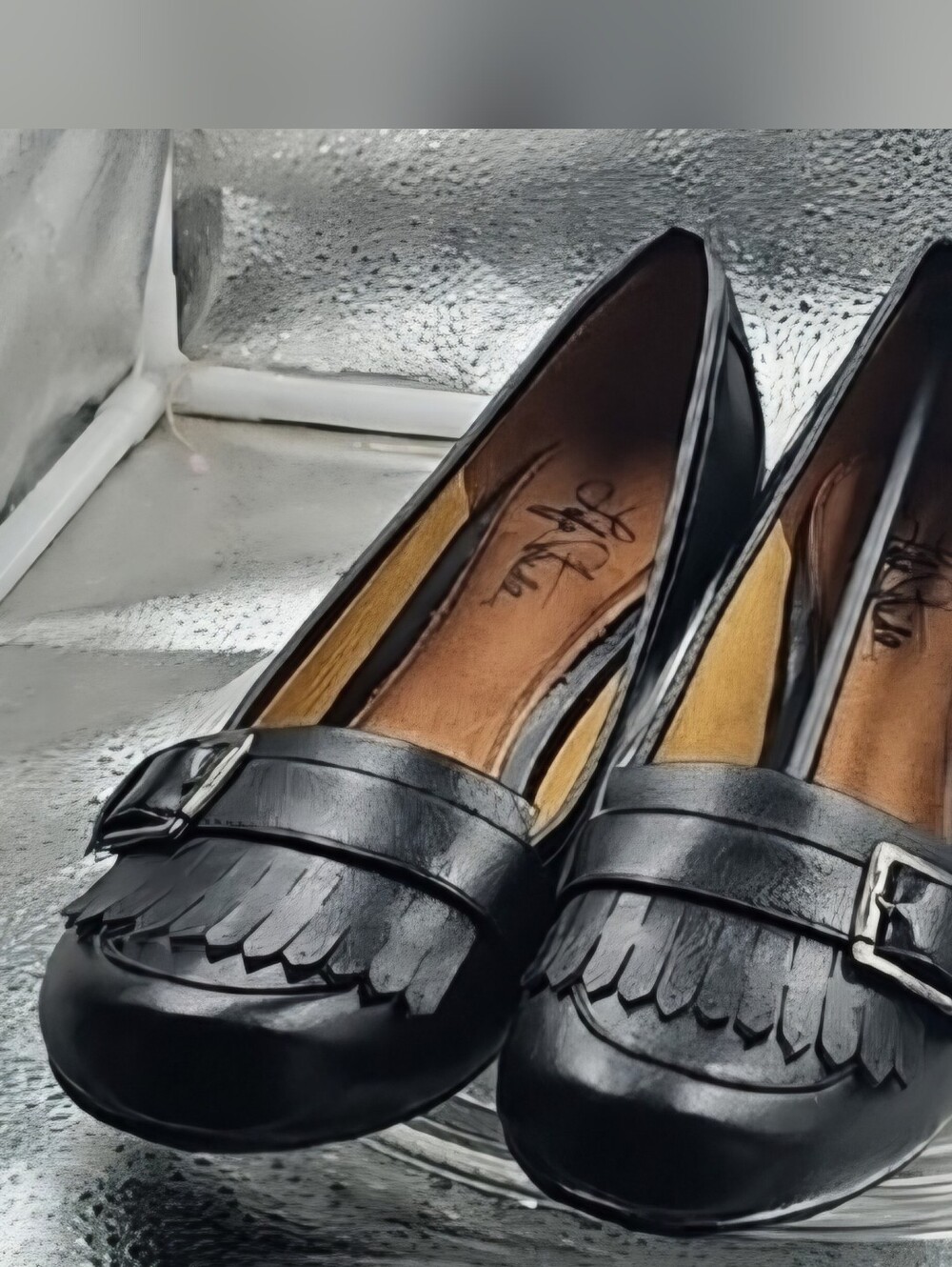 P Black Leather Womens Heeled Loafer Sz 8 Life Stride